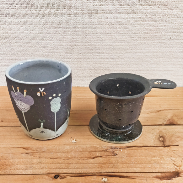 茶こし＆蓋付きのフリーカップ（ミツバチ） 3枚目の画像