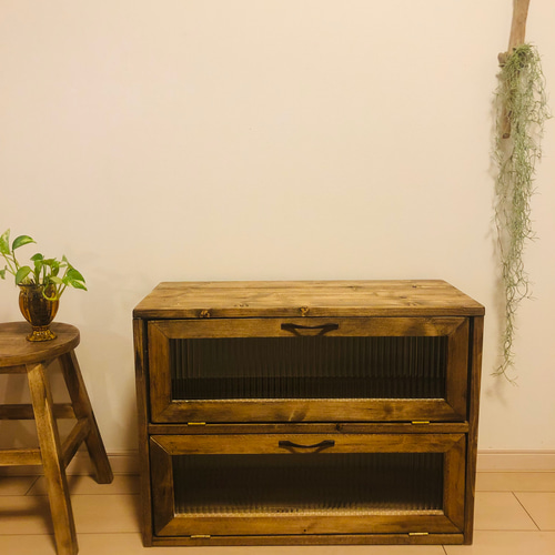 収納棚ウッドチェストモールガラス