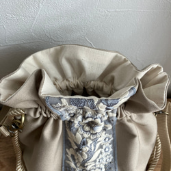 インド刺繍リボン＊巾着ショルダーバッグ　ショルダーバッグ　肩掛け　巾着バッグ 4枚目の画像
