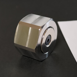 ステンレス製六角マグネット　ネオジウム磁石使用 2枚目の画像