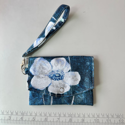 クリーマ限定特別価格　ミニトートバッグとウォレットポーチの2点セット - Floral On Blue 9枚目の画像