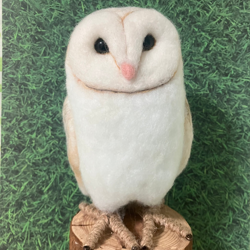 羊毛フェルト　メンフクロウ 羊毛フェルトのメンフクロウ 羊毛フェルト 雪玉。 通販 17147776