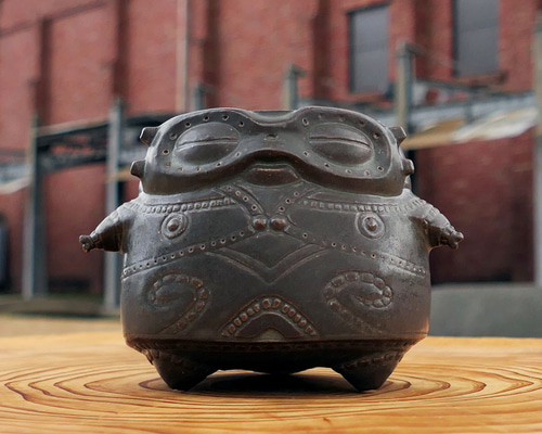 遮光器土偶形マグカップ マグカップ セラミミック 通販 17147856