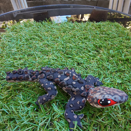 アカメカブトトカゲ その他置物 A・D・P・L 通販 17147943｜Creema