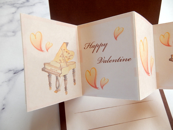 バレンタイン用♡ベーゼンドルファー風ピアノ　アクションメッセージカード（封筒付き） 3枚目の画像
