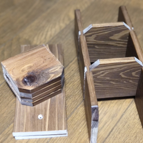 ウォールラック　ハンドメイド ウォールラック/KIRESASHIMSカスタム/中変化形/焦茶色/オープンラック
