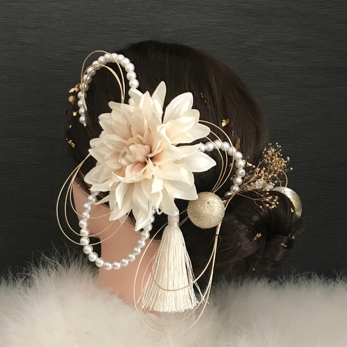 成人式 前撮り 卒業式 結婚式 髪飾り 振袖 袴 色打掛 白無垢 ライト