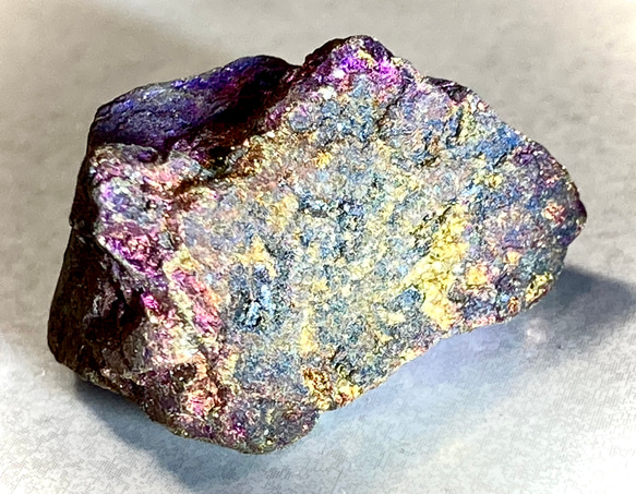 再生のストーン✨　キャルコパライト　黄銅鉱　原石　ラフストーン 3枚目の画像