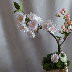 ずっときれい！花台付き！桜の和モダンアレンジメント　ひな祭り　プレゼント 4枚目の画像