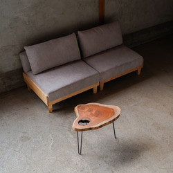 欅の一枚板 肉球みたいな形のコーヒーテーブル（高さ・カラー変更無料） 2枚目の画像
