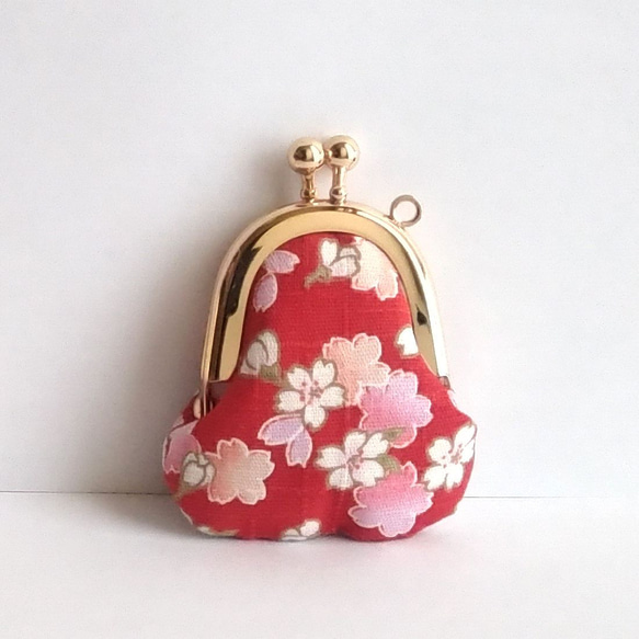 小さいがま口♪豆姫♪小さい財布,小銭入,ポーチ,サコッシュ,clasp,桜,花,花吹雪,sakura 2枚目の画像