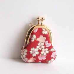 小さいがま口♪豆姫♪小さい財布,小銭入,ポーチ,サコッシュ,clasp,桜,花,花吹雪,sakura 1枚目の画像