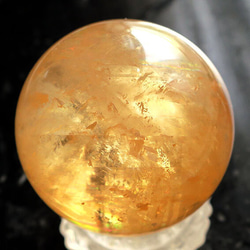 ゴールデンカルサイト スフィア（丸玉）a Golden Calcite Sphere 1枚目の画像