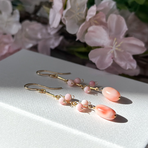 14kgf*春色ピンク珊瑚の揺れるピアス／イヤリング ピアス（フック 