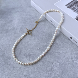 バロック淡水パールの普段使いもできるキレイめネックレス | 入学式