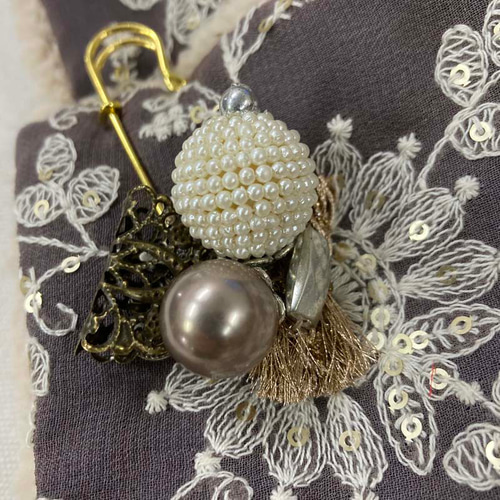 ミニマフラー インド刺繍レースxファー 飾りピン付き マフラー 