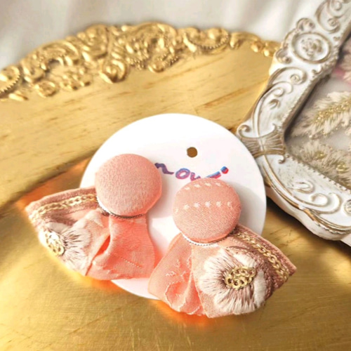 ピンク スパンコール インド刺繍リボン 着物 2way ピアス イヤリング