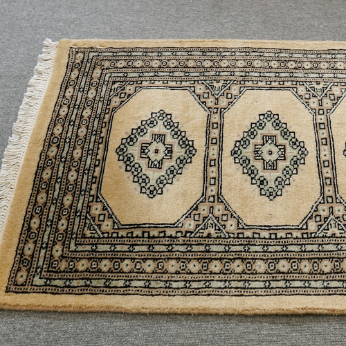 87×61cm【パキスタン手織り絨毯】 カーペット・絨毯・ラグ 87×61cm【パキスタン手織り絨毯】 カーペット・絨毯・ラグ