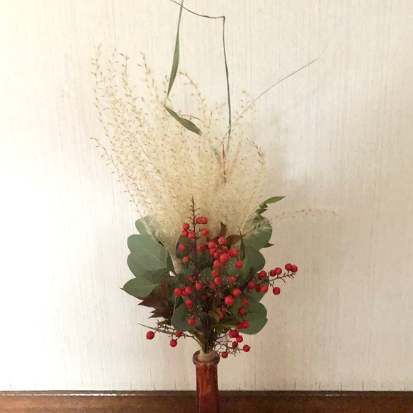 特価】ナンテン ユーカリ ススキ スワッグ 37cm ＊ ドライフラワー