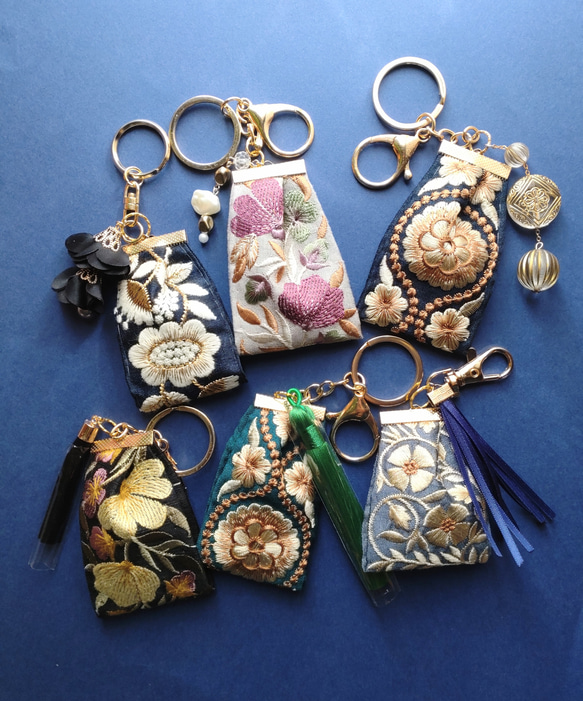 akemi様お取り置き】インド刺繍リボン キーホルダーNo.141 akemi 様お