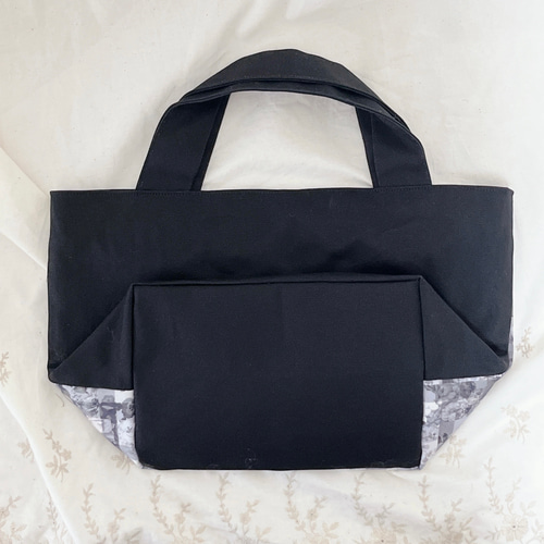 Taro♡様　ハンドメイド　リバティ　アーカイブギンガム　バッグ　オーダーページ 本革×リバティトートバッグ | アーカイブギンガム - BraveryField