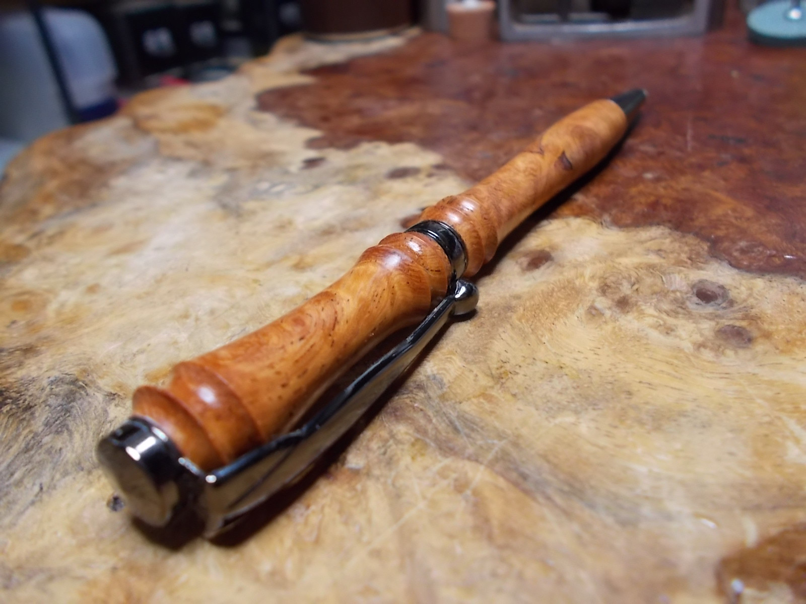 アンボイナバール（花梨の瘤）のクロスタイプリフィルのボールペン 　手作り品!