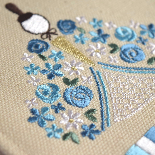 ひな祭りに◎刺繍名前旗【お雛様|オフホワイト|大サイズ】命名書