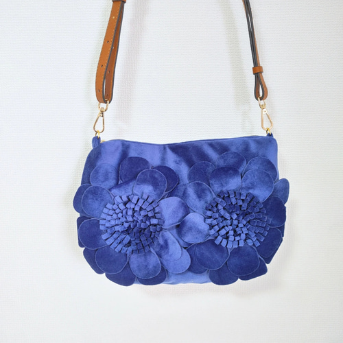 あおさん専用☆美品☆オリジナル透かしフラワーショルダーバッグ ちょうどいい】限定品 お花を連れて歩くバッグ ❁.｡.:*クロスボディ