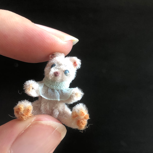 ミニチュア アンティーク風 テディベア 極小 ブルーアイ モールベア