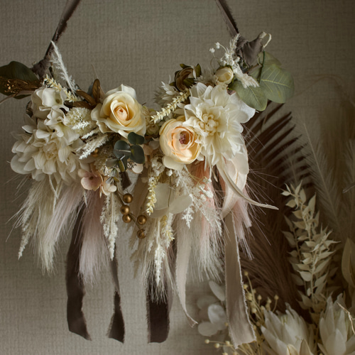 フラワータペストリーアンティークカラードライフラワーリース