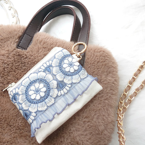 フランスアンティークリボン刺繍ミニクッション＆ハンドペイントハンキーケースset アンティーク刺繍ハンキーケース - アンティークモール＆蚤の市情報