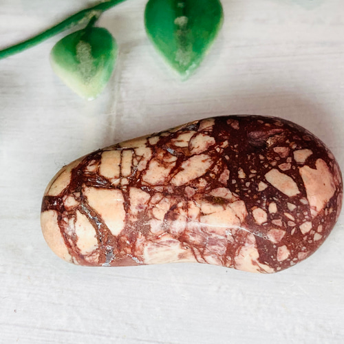 危険や災難除けのアミュレット✨ グラフィカル レッドジャスパー 原石