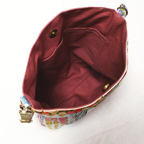 サコッシュ ロラライハリス 牧場ガール 鶏 豚ちゃん パッチワーク