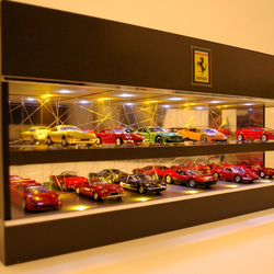 1/18展示可・ベージュ大理石・ディスプレーBOX/ LED20灯・ネオジオラマ 2225e7568a4cfb99c0a55d6f153f6d