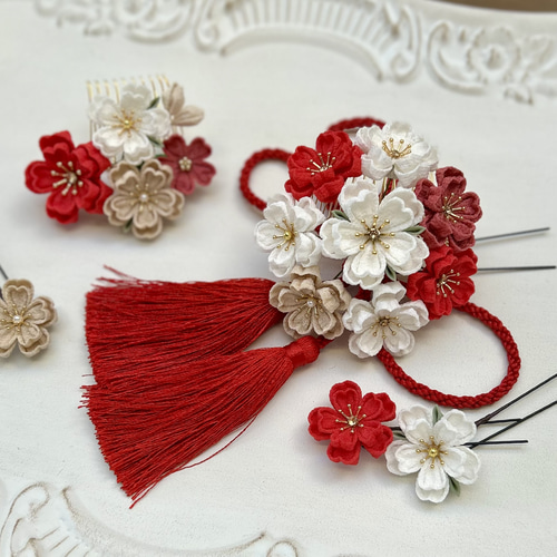 つまみ細工 桜の髪飾り組紐タッセルリボンset オフホワイト ベージュ