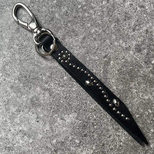 栃木レザー キーホルダー キーリング ストラップ スタッズ 日本製 本革