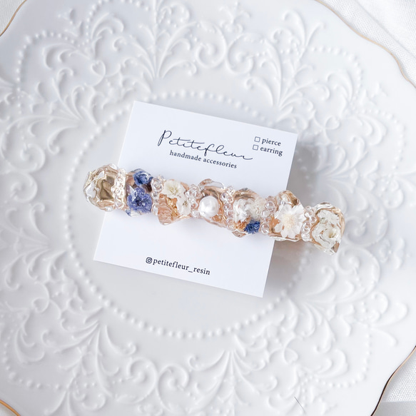 礦物髮夾，花、珍珠、金色，可愛、時尚、女性化，生日或特殊場合的完美禮物 第4張的照片