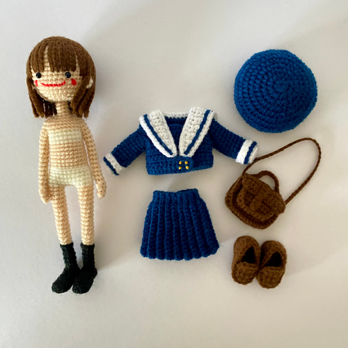 受注制作】色が選べる♪セーラー服の女の子*ボブヘア* あみぐるみ