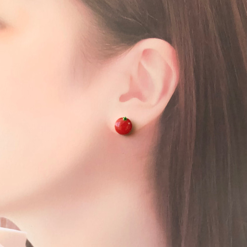 美濃焼タイル ころんとしたミニトマトのピアス/イヤリング ピアス