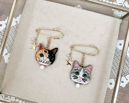 ★ブローチ★   夜　黒猫　レジン 2de2f90d3c24b46e191f8d43754ee1