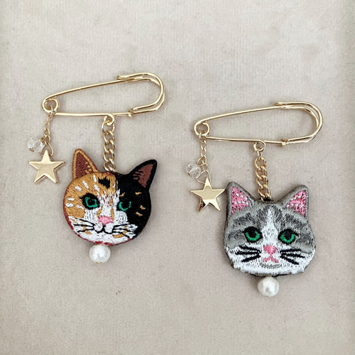 ☆ブローチ☆ 夜 黒猫 レジン 黒猫 ブローチ