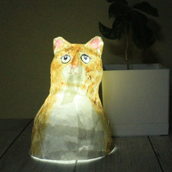 猫のランプシェード　チャトラ 3枚目の画像