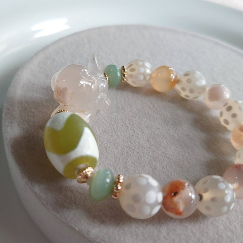 桜瑪瑙犬 虎牙天珠天然石デザインブレスレット 素敵な逸品