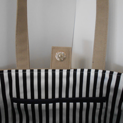 A4サイズ選べるエンブレムイニシャル刺繍の帆布のトートバッグ　モカ 8枚目の画像