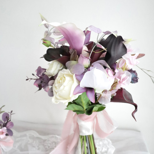 紫百合と薔薇のモイストブーケ ウェディングブーケ ブートニア
