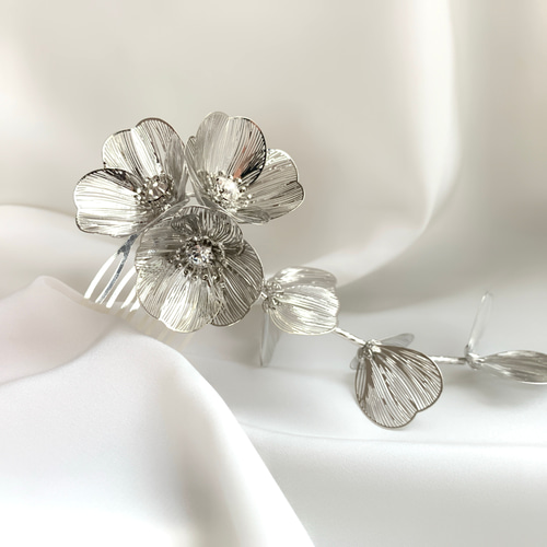 未使用 ヘアコーム スワロフスキー コンプレックスビズ スワロフスキー ヘアコーム 新品未使用