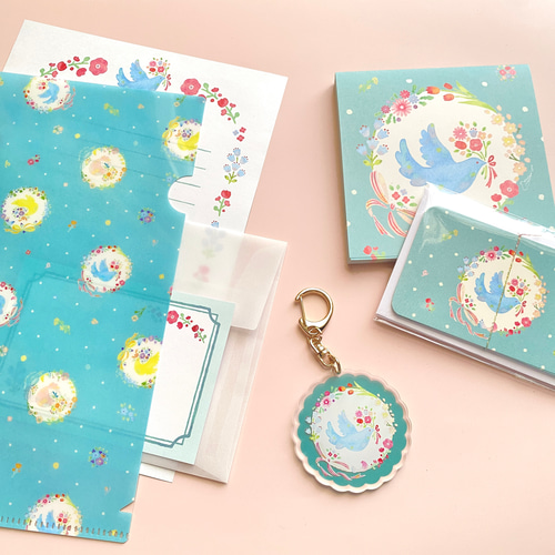 ジニエジ桜フレークアクキー - rainy summer - BOOTH