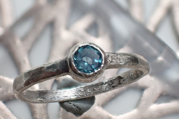 青→緑のカラーシフト！】結晶化ガラス・シルバーリング【青翠