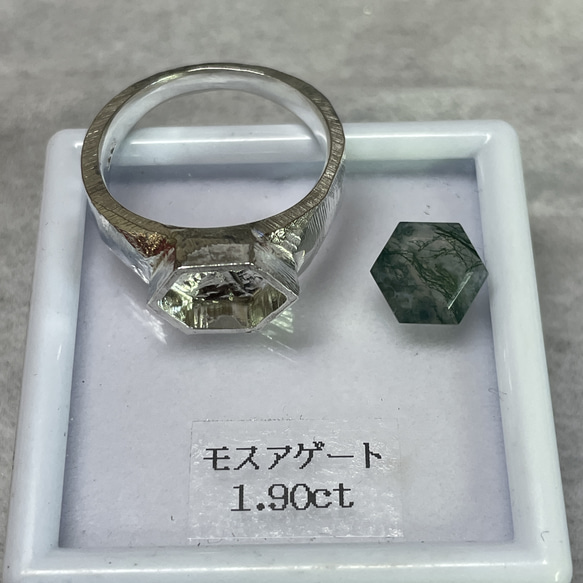 モスアゲート　6角　1.9ct　伏せこみ留　印台　シルバーSV925リング 15枚目の画像