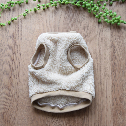 犬服 もこもこシープボアタンクトップ モカ 冬服 ハンドメイド